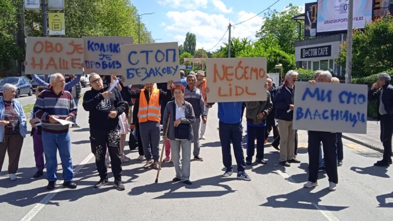 Protest na bulevaru Zorana Đinđića zbog najavljenih izmena GUP-a