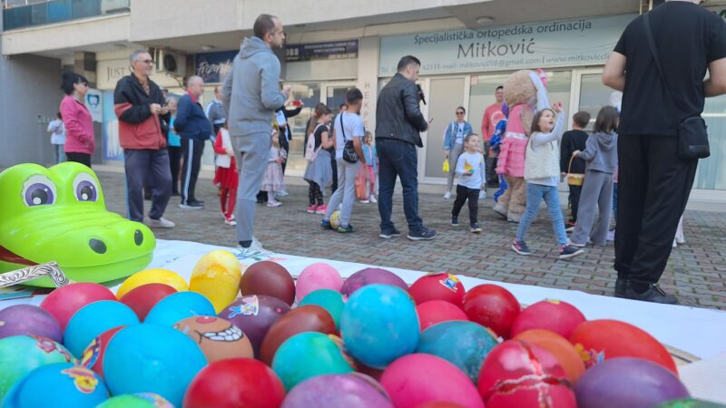 Romanijska – Ulica „Dobrih Komšija“ – Takmicenje u kucanju Uskršnjim jajima