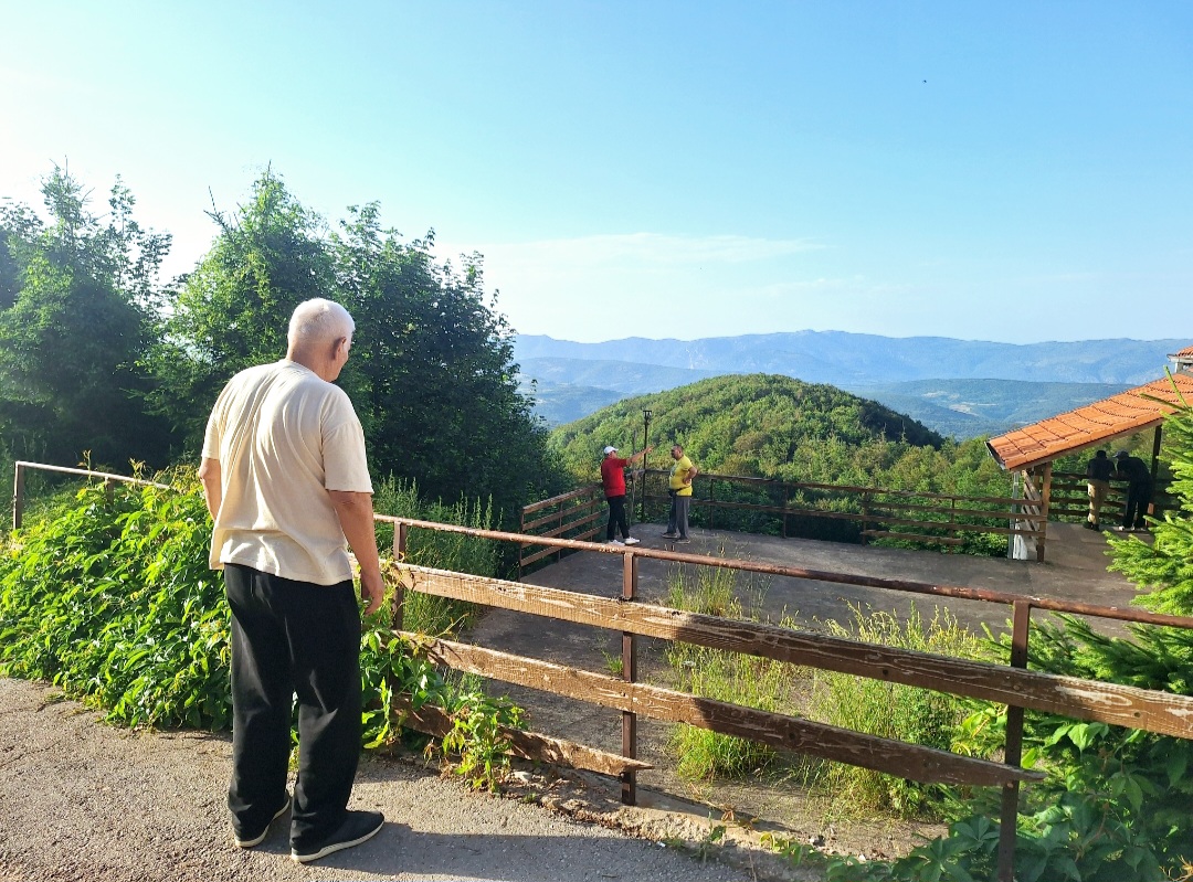 Nastavljena potraga za Milanom, uključila se i vojska sa psom tragačem