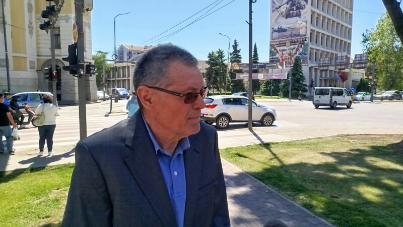 Vučićev slučaj u Nišu odložen – Jovanović traži novo ročište u maju
