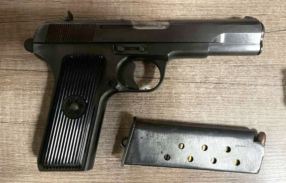 Pištolj i nož usred kafane u Nišu – uhapšen dvadesetpetogodišnjak