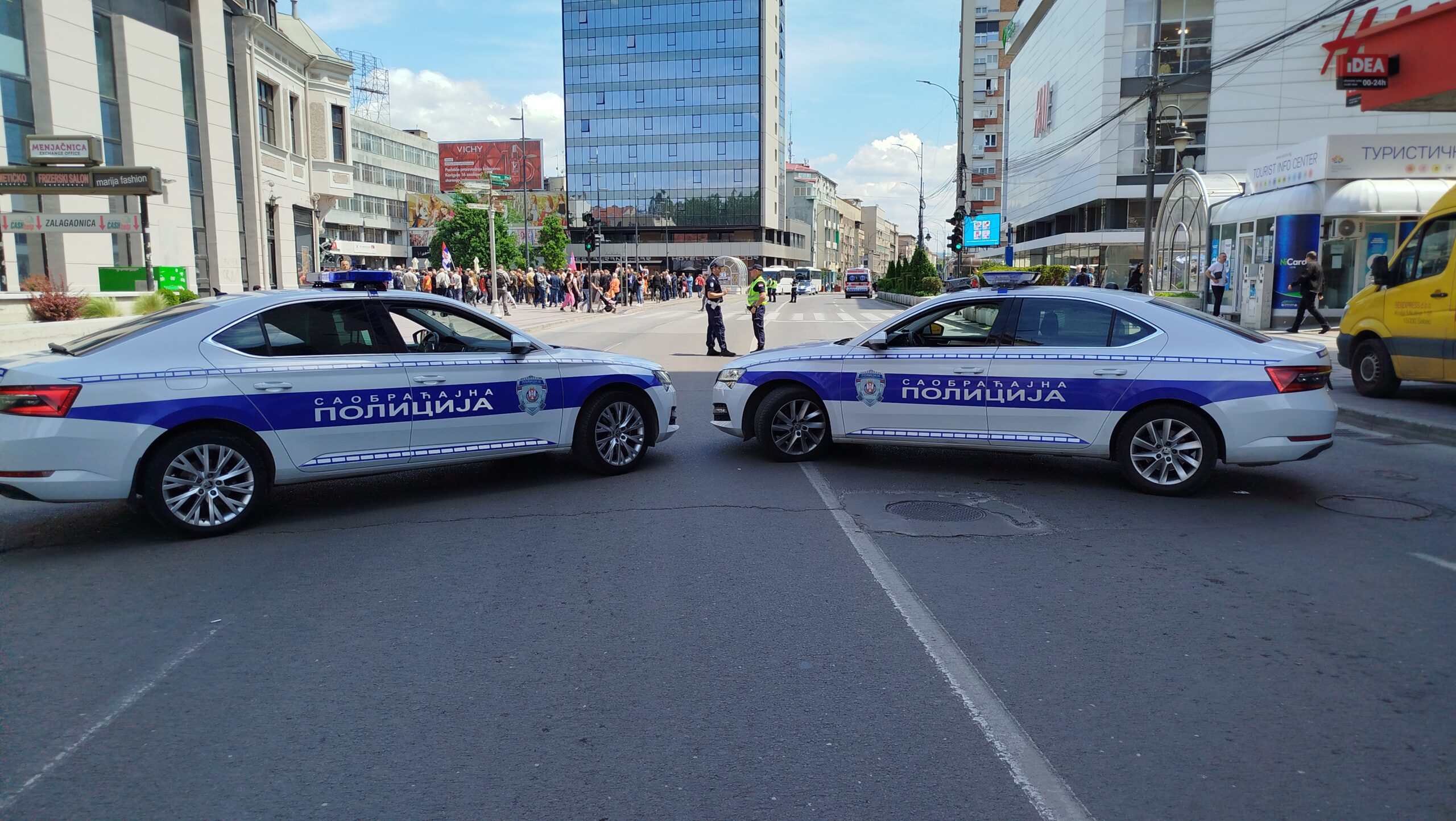 Zaplenjeno više od 236 kilograma rezanog duvana i preko 6.300 paklica cigareta u Nišu