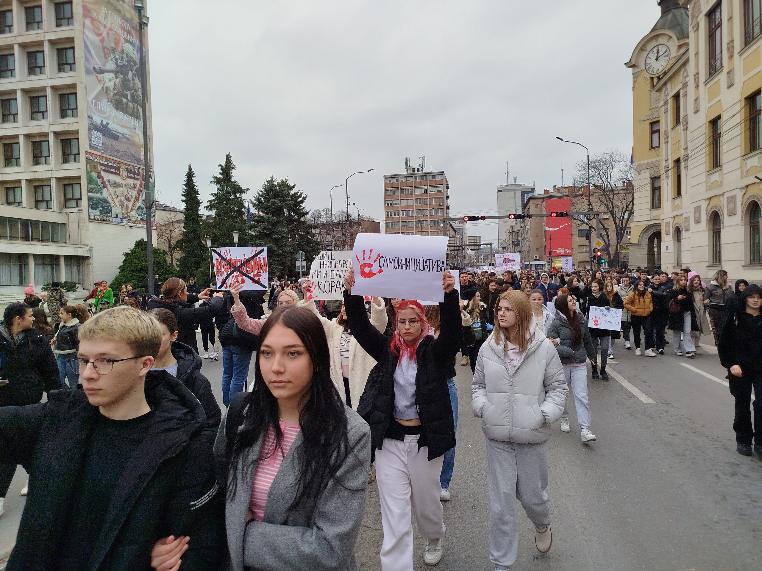 Niški Pravni i Ekonomski prelaze na onlajn nastavu – studenti Pravnog ostaju u blokadi