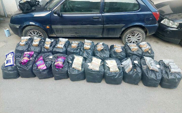 Uhapšen zbog nedozvoljenog prometa duvana: U automobilu pronađeno 200 kilograma